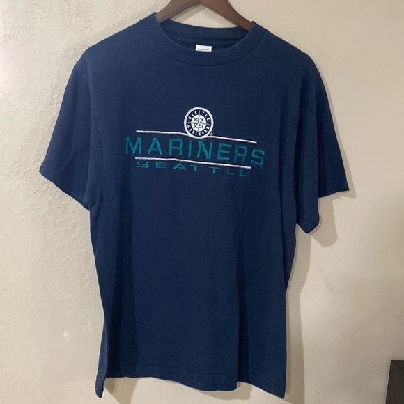 Seattle Mariners embroidered men’s size large Tshirt - Picture 1 of 8